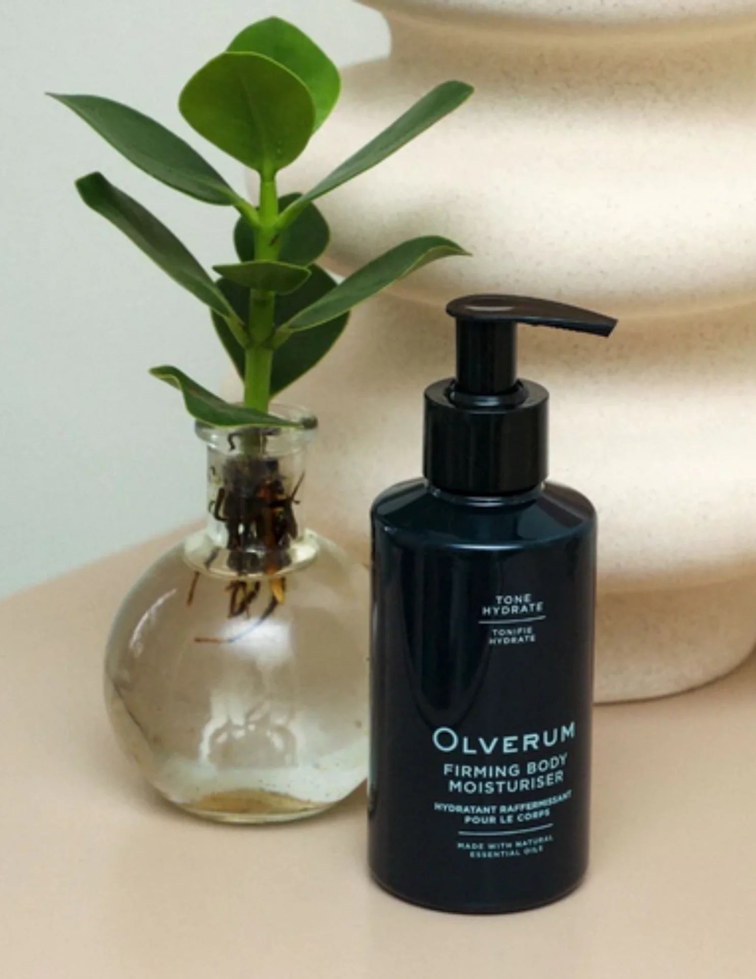A product shot of Olverum&