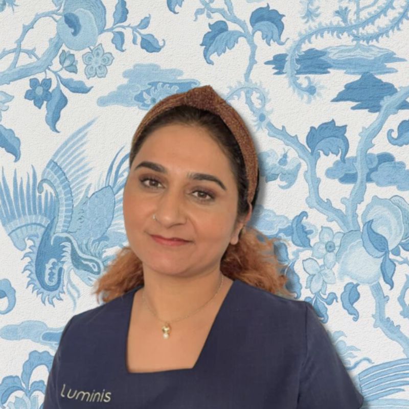A head shot of one of the Luminis Beauty Therapists - Saira.